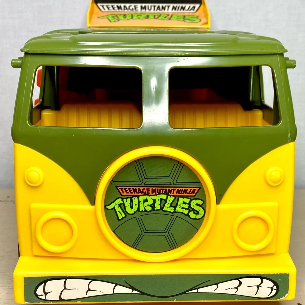 Vintage Teenage Mutant Ninja Turtles Party Wagon Van 1988 playmates - Picture 2 of 16